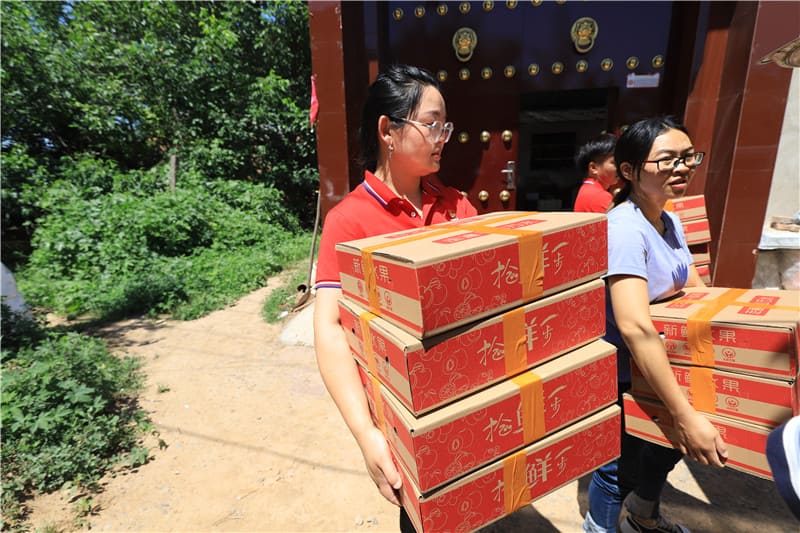 2022-助力農(nóng)戶銷售水蜜桃